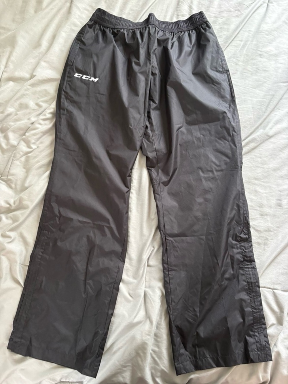 Ccm windbreaker coach pants - Picture 4 of 5